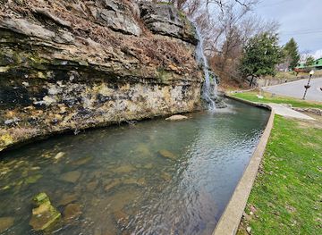 missouri/big-sugar-creek-state-park/attraction/big-spring-park