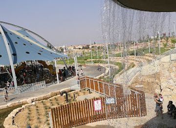israel/negev/attraction/lunada