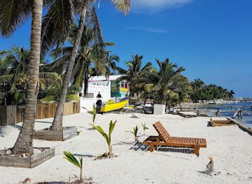 belize/the-cayes/attraction/caye-caulker-sign