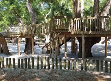 south-carolina/hilton-head-island/attraction/gregg-russell-harbour-town-playground