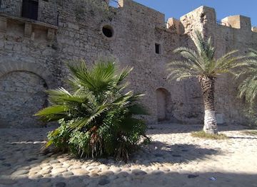 libya/jebel-nafusa/attraction/martyr-s-square