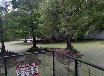 texas/east-texas/attraction/east-texas-zoo-gator-park