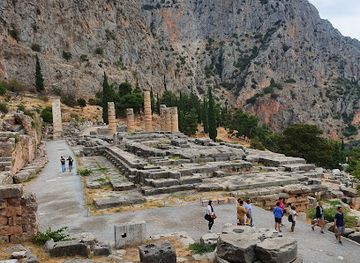 greece/mount-parnassus/attraction/castalia-spring