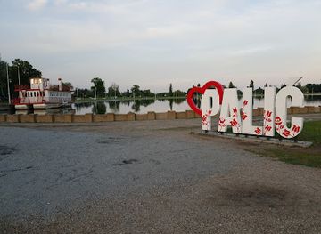serbia/subotica/attraction/town-name-inscription