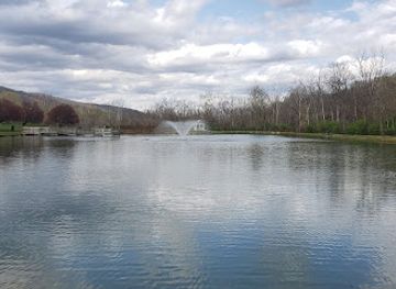 west-virginia/martinsburg/attraction/poor-house-farm-park