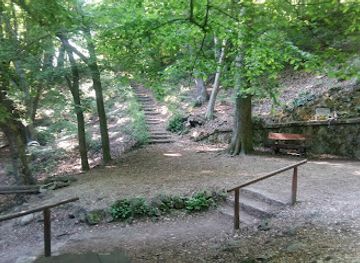 hungary/pilis-mountains/attraction/kaan-forras