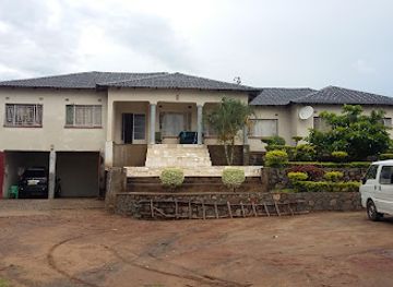 malawi/southern-region/attraction/chileka-roundabout