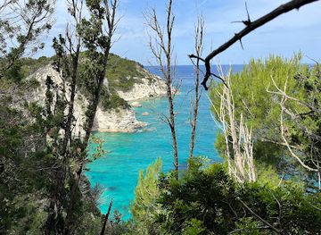 greece/paxos/attraction/ruin