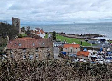 united-kingdom/edinburgh/attraction/dysart-harbour