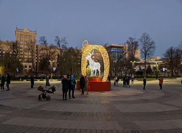 ukraine/kharkiv/gorky-park/attraction/derzhprom