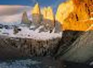 argentina/torres-del-paine-national-park/attraction/mirador-base-las-torres