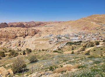 jordan/petra/petra-archaeological-park/attraction/i-love-petra-sign