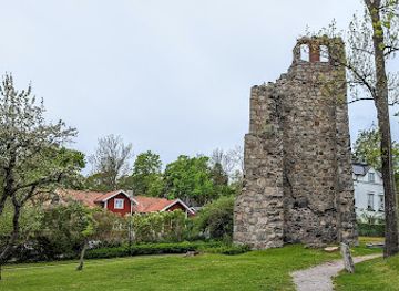 sweden/uppland/attraction/st-lars-church-ruin