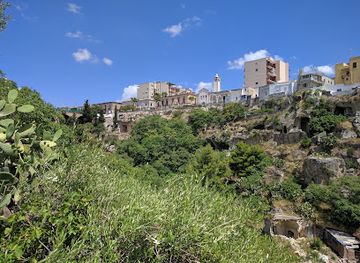 italy/apulia/attraction/castle-of-massafra