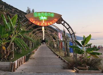 turkiye/oludeniz/attraction/banana-beach-oludeniz
