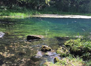 missouri/ha-ha-tonka-state-park/attraction/island-trail