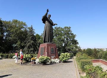 poland/czestochowa/attraction/pomnik-jana-pawla-ii
