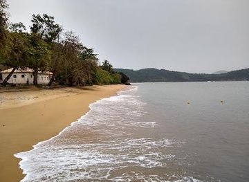 brazil/litoral-norte/attraction/praia-do-presidio-da-ilha-anchieta