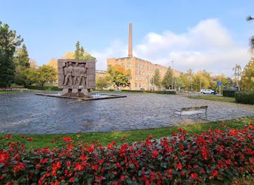 finland/tampere/attraction/co-operative-memorial-by-waino-aaltonen