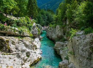 slovenia/sezana/attraction/soca