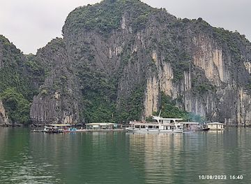 vietnam/ha-long/bai-chay/attraction/du-lich-ha-long