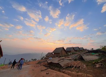 myanmar-burma/sagaing-region/attraction/nawnghkiolong-sea-cloud