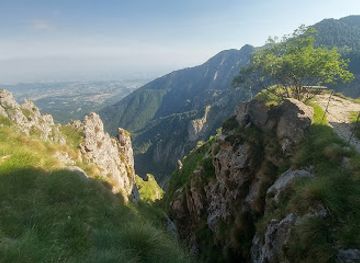 italy/veneto/attraction/path-of-meatte