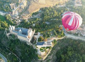 spain/segovia/attraction/aerodifusion-ballooning-in-segovia