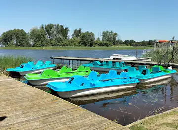Wypożyczalnia rowerów wodnych