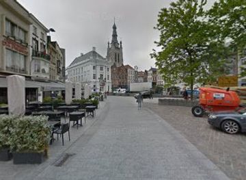 belgium/kortrijk/attraction/happy-together-kunstwerk