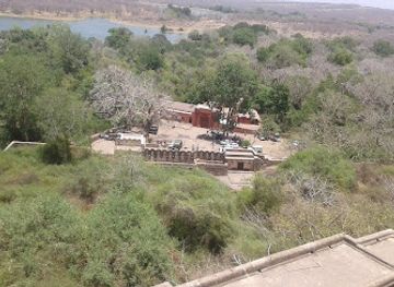 india/ranthambore/attraction/ganesh-temple