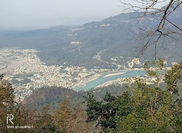 india/rishikesh/attraction/nilkanth-waterfalls