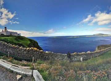 united-kingdom/shetland/attraction/sumburgh-head-lighthouse-visitor-centre-nature-reserve