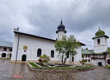 romania/neamt/attraction/agapia-monastery