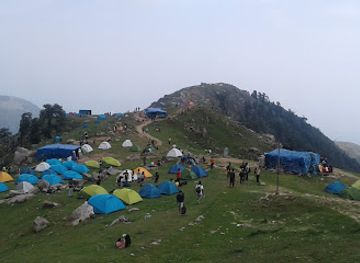 india/mcleodganj/attraction/trekking-in-dharamshala-himachal-pradesh