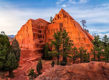 colorado/pikes-peak-region/attraction/red-rock-canyon-open-space