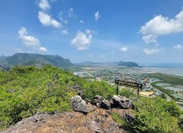 Khao Daeng View Point
