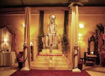 california/orange-county/attraction/museum-of-woman