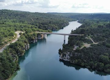 france/gorges-du-verdon/attraction/berges-lac-d-artignosc