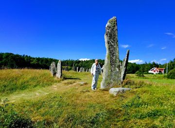 sweden/bohuslan/attraction/stenskeppet-blomsholm-stone-ship