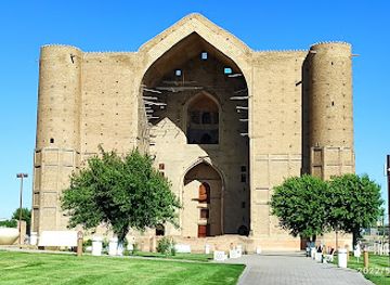 kazakhstan/syr-darya-basin/attraction/mausoleum-of-khoja-ahmed-yasawi