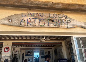 kenya/lamu-island/attraction/lamu-local-artist-shop-shella