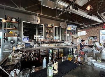 california/tahoe-city/attraction/10-torr-distilling-and-brewing