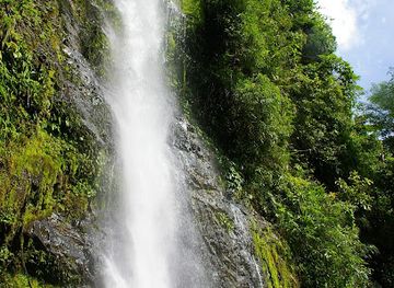 laos/northern-laos/attraction/kaeng-nyui-waterfall