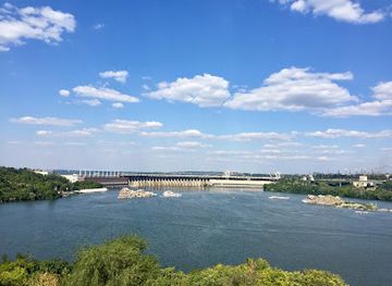 ukraine/zaporizhzhia-region/attraction/the-hill-of-unity
