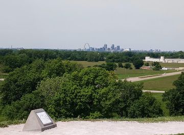illinois/metro-east/attraction/cahokia-mounds-museum-society