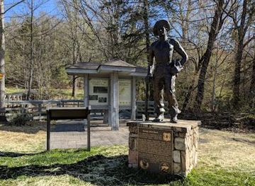 south-carolina/caesars-head-state-park/attraction/pisgah-center-for-wildlife-education