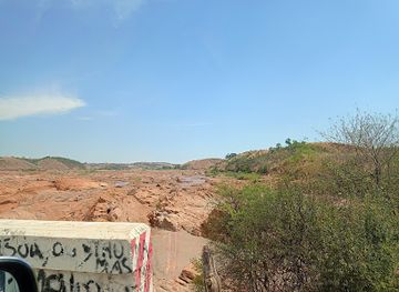 madagascar/boeny/attraction/pont-de-betsiboka