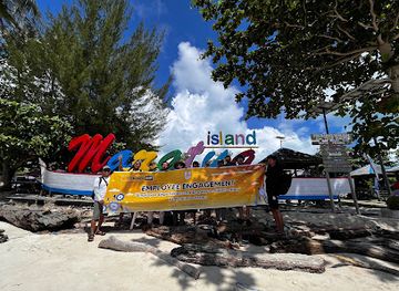 indonesia/pulau-derawan/attraction/dermaga-maratua