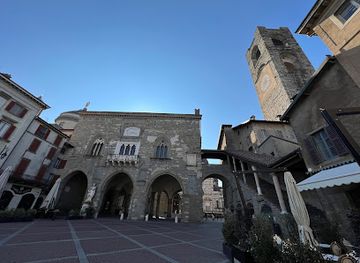 italy/bergamo/citta-alta/attraction/bergamo-cathedral